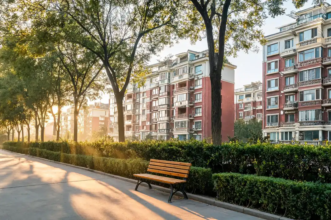 清晨的北京住宅小区
